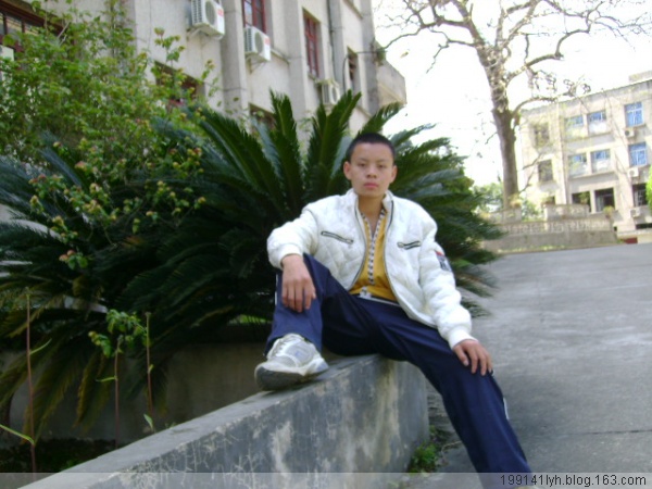 ���Ա.���ݴ�ѧʦ��ѧԺ [���:2003567]